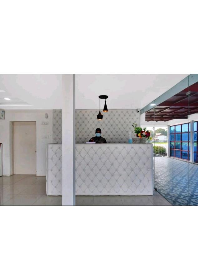 Gods County Hotels & Resorts Tarapith Exterior photo