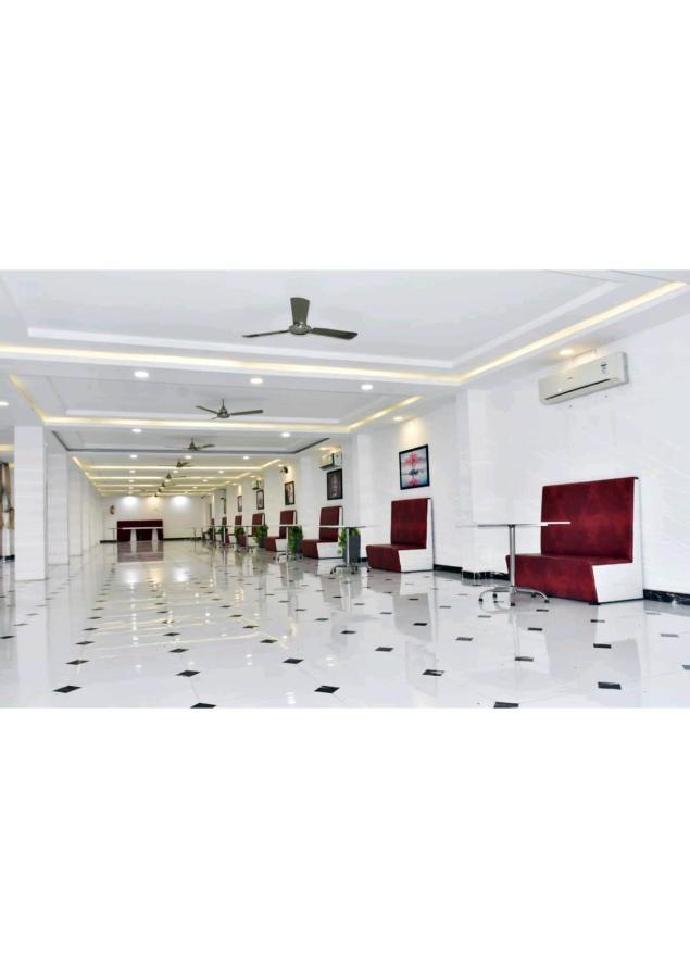 Gods County Hotels & Resorts Tarapith Exterior photo