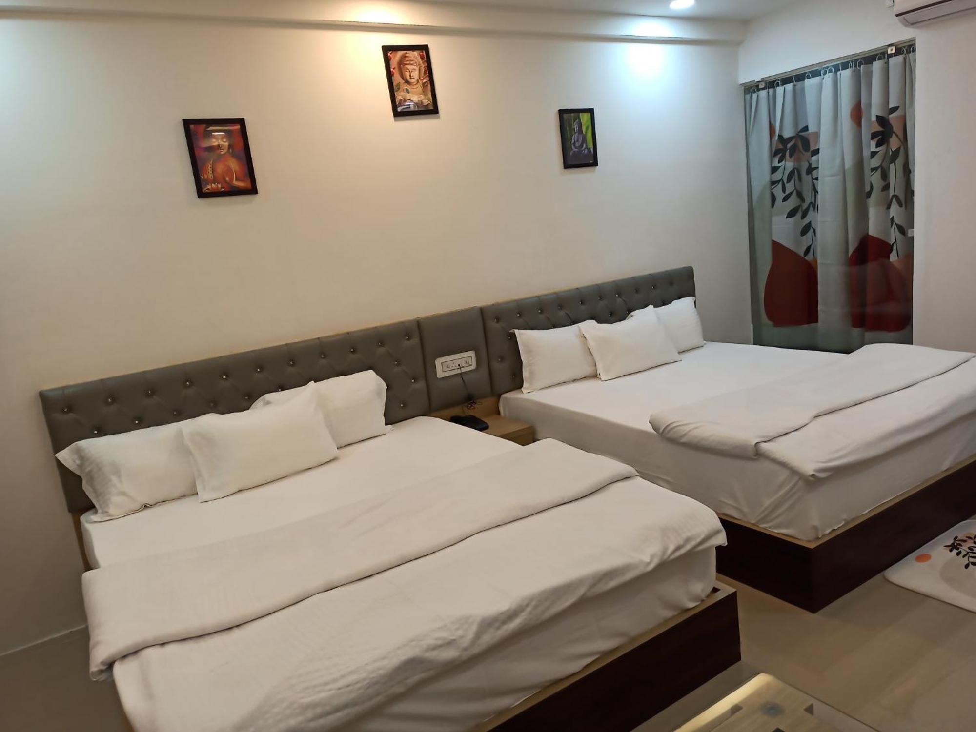 Gods County Hotels & Resorts Tarapith Exterior photo